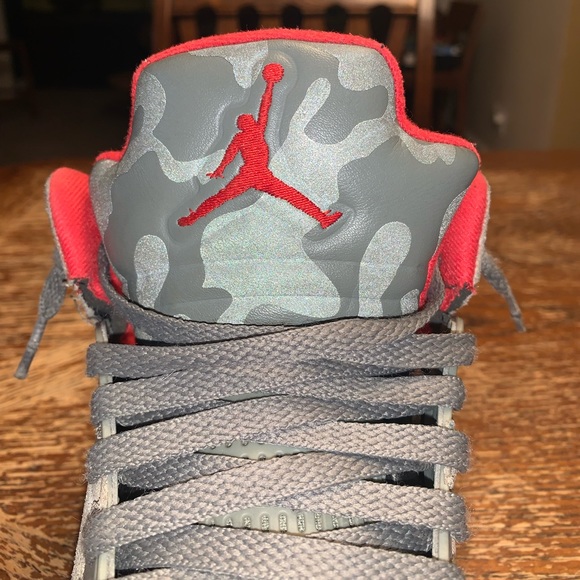 Jordan 5 - Picture 2 of 3